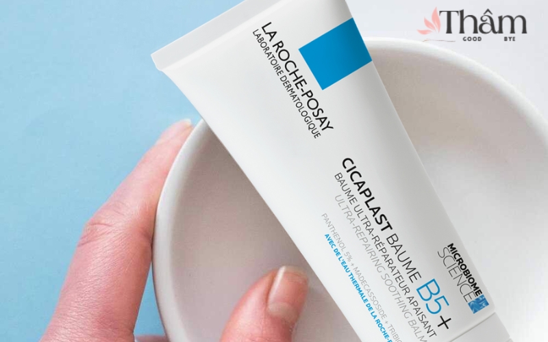 Kem La Roche - Posay Cicaplast B5 giúp cung cấp độ ẩm cho làn da