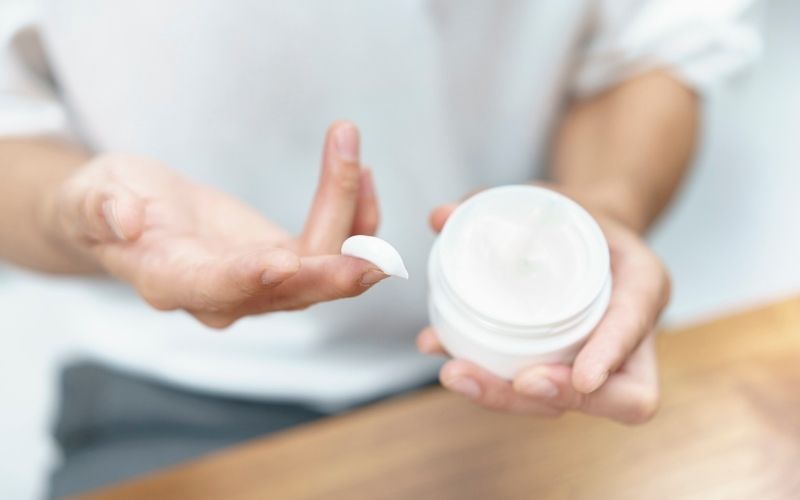 kem trị thâm bẹn